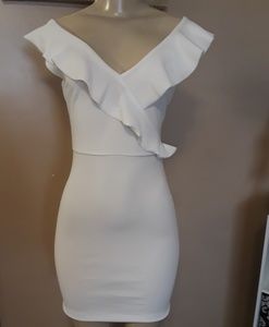 GUESS WHITE DRESS SIZE S